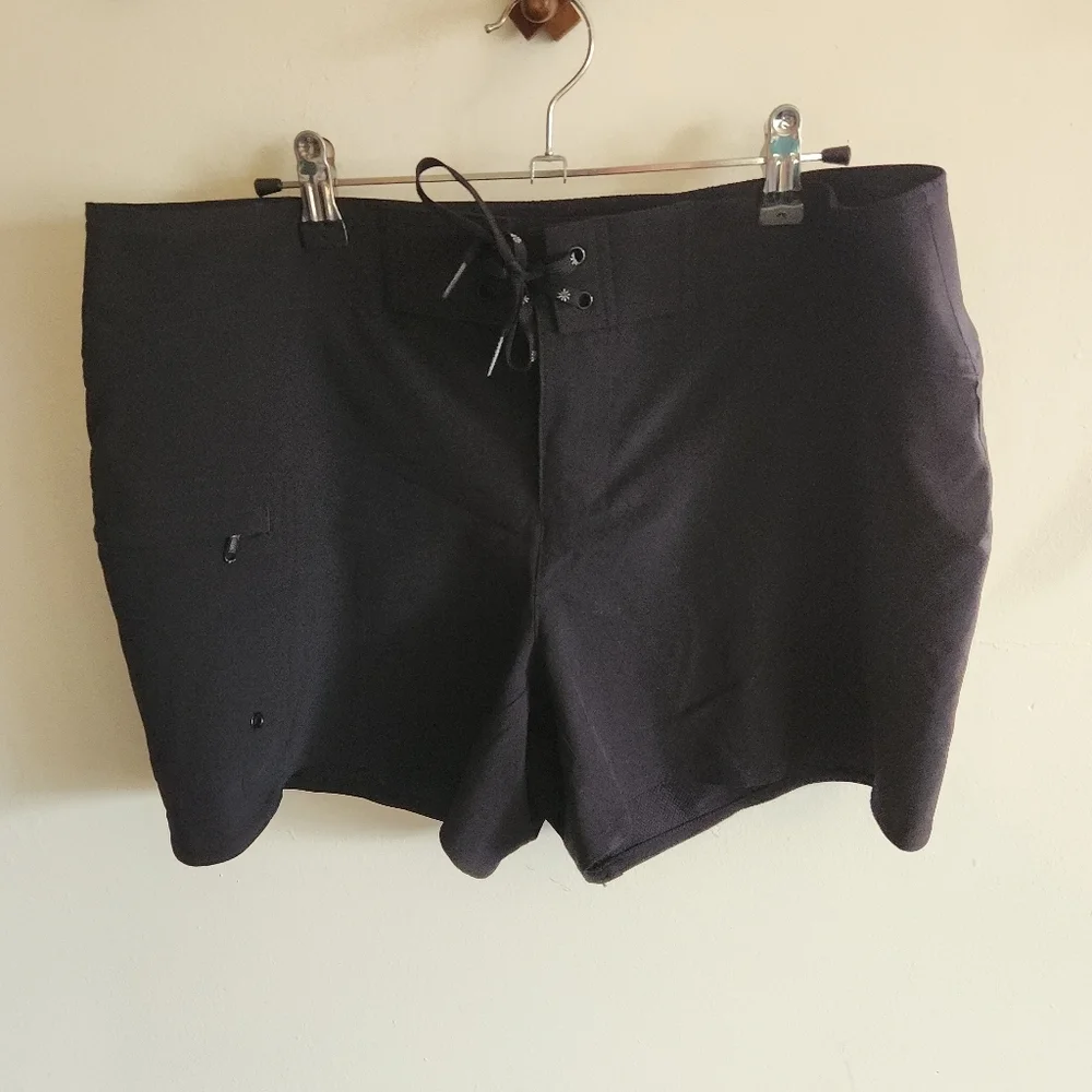 Athleta Swim Board Shorts Trunks Lace-Up Waist Black Zip Pockets Xl 14